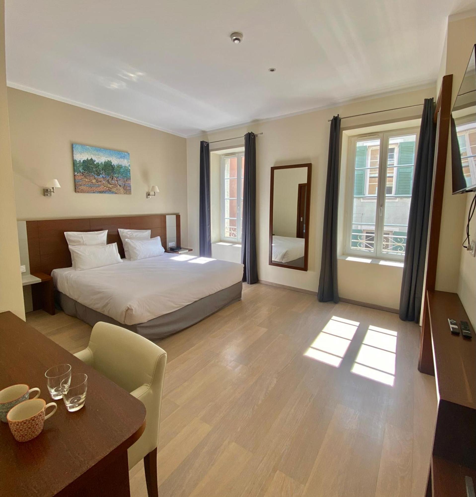Hotel La Falaise Котиньяк Экстерьер фото