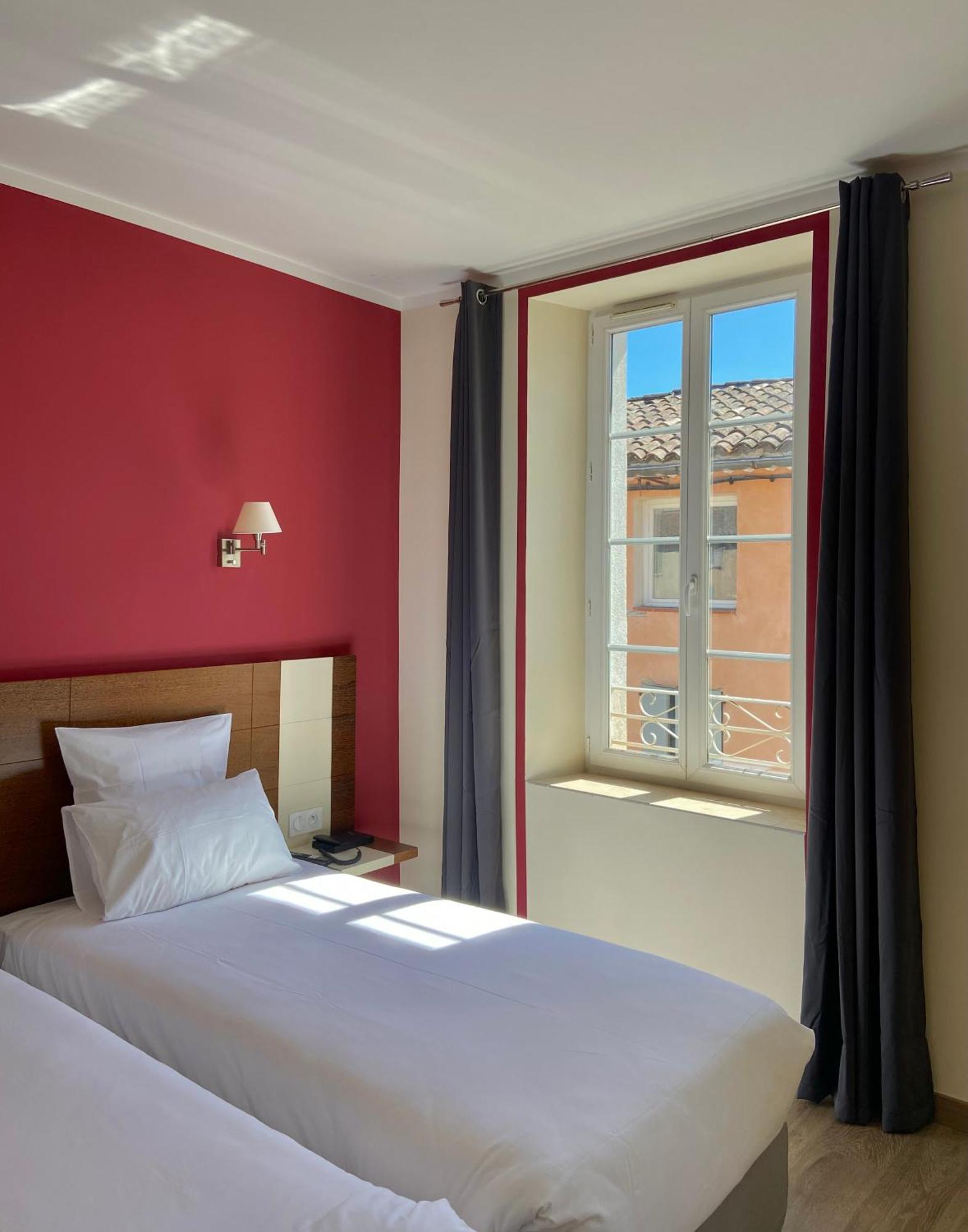Hotel La Falaise Котиньяк Экстерьер фото
